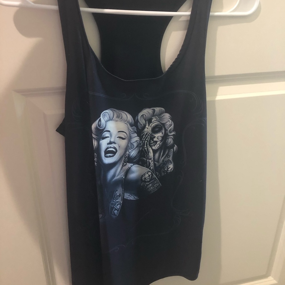 Marilyn workout tank